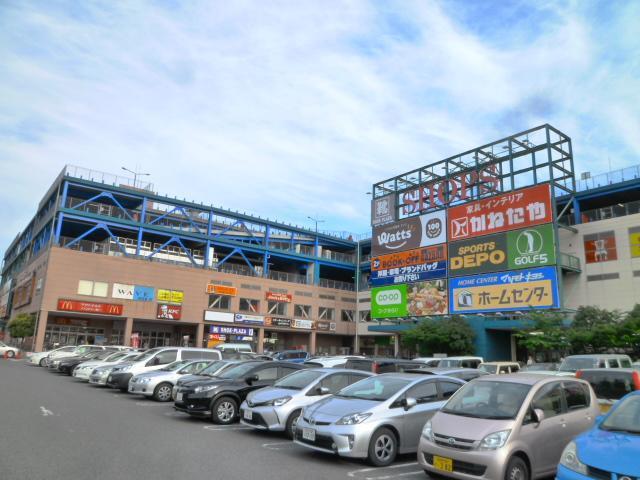 スーパー　コープ（ショップス内）（スーパー）まで600m