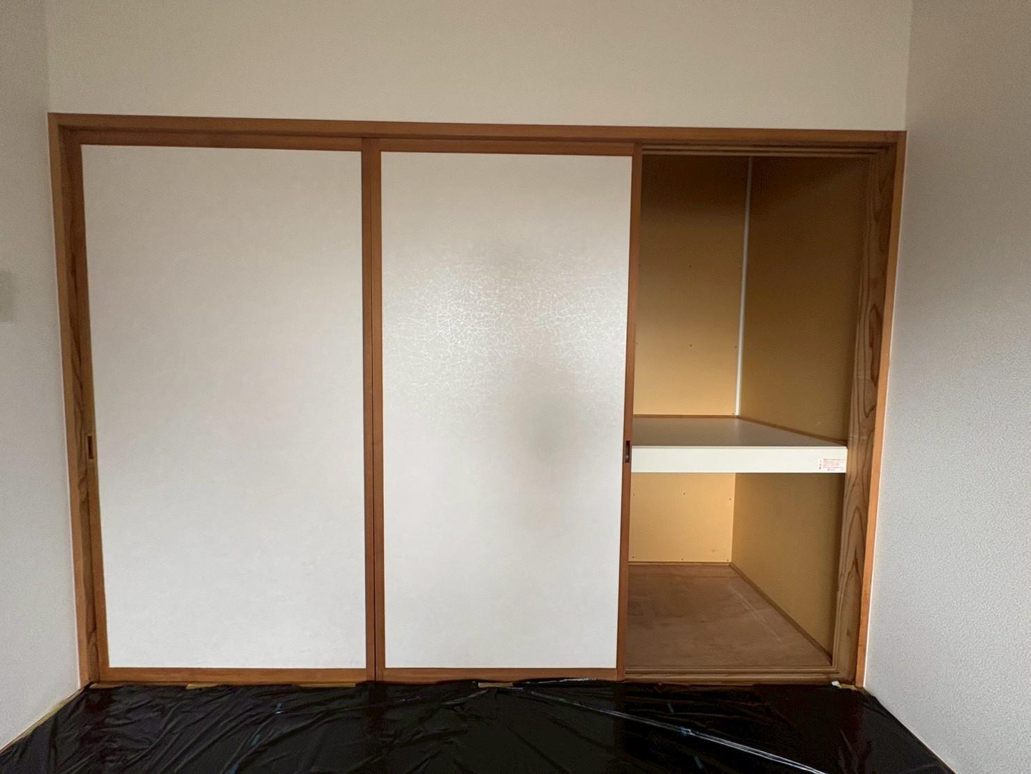 その他設備　2段式の押入収納です