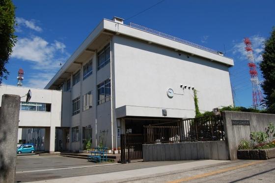 中学校　旭中学校（中学校）まで1064m
