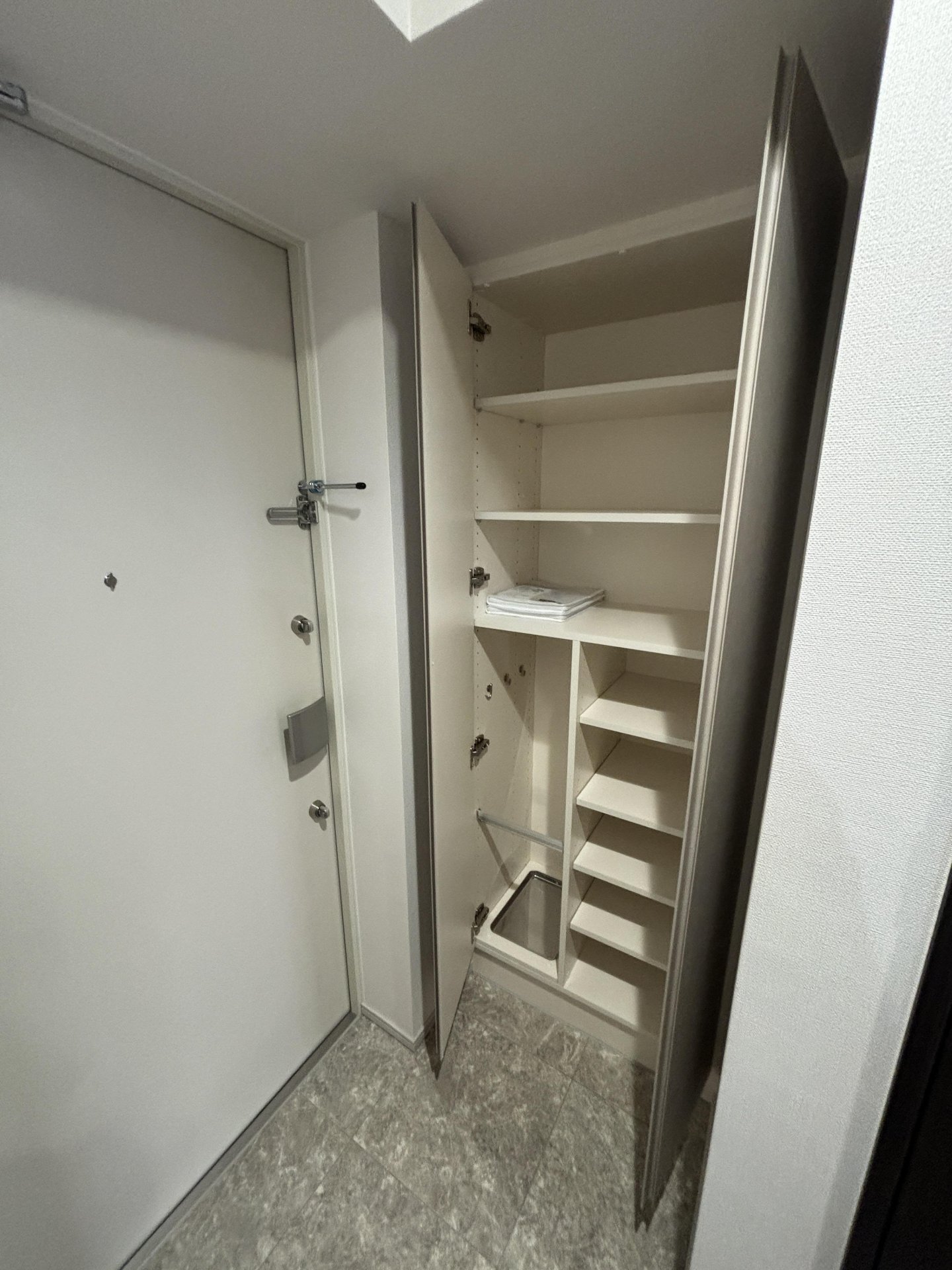 収納　※別部屋参考写真となります。