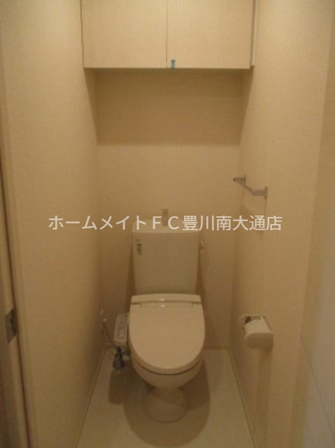 トイレ　トイレ