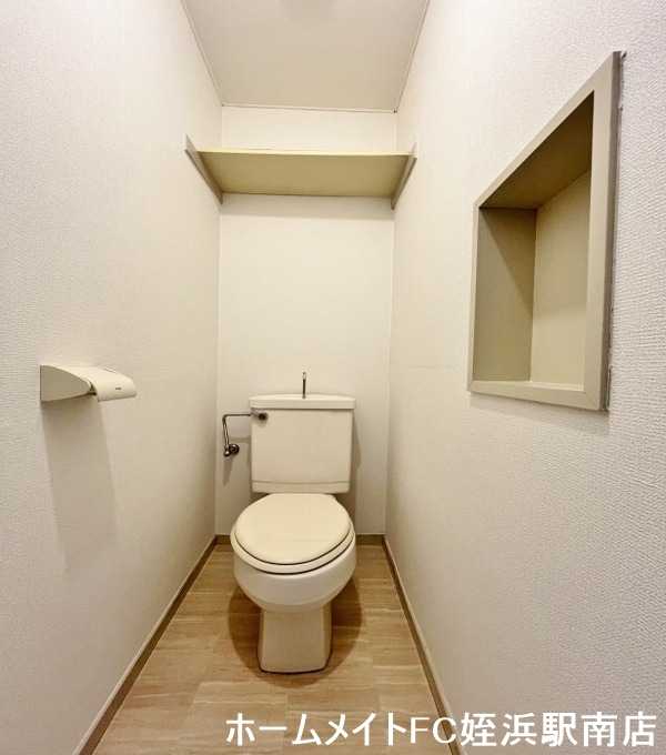 トイレ　★トイレも広々♪★参考写真