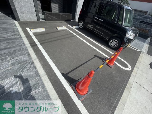 駐車場　駐車場