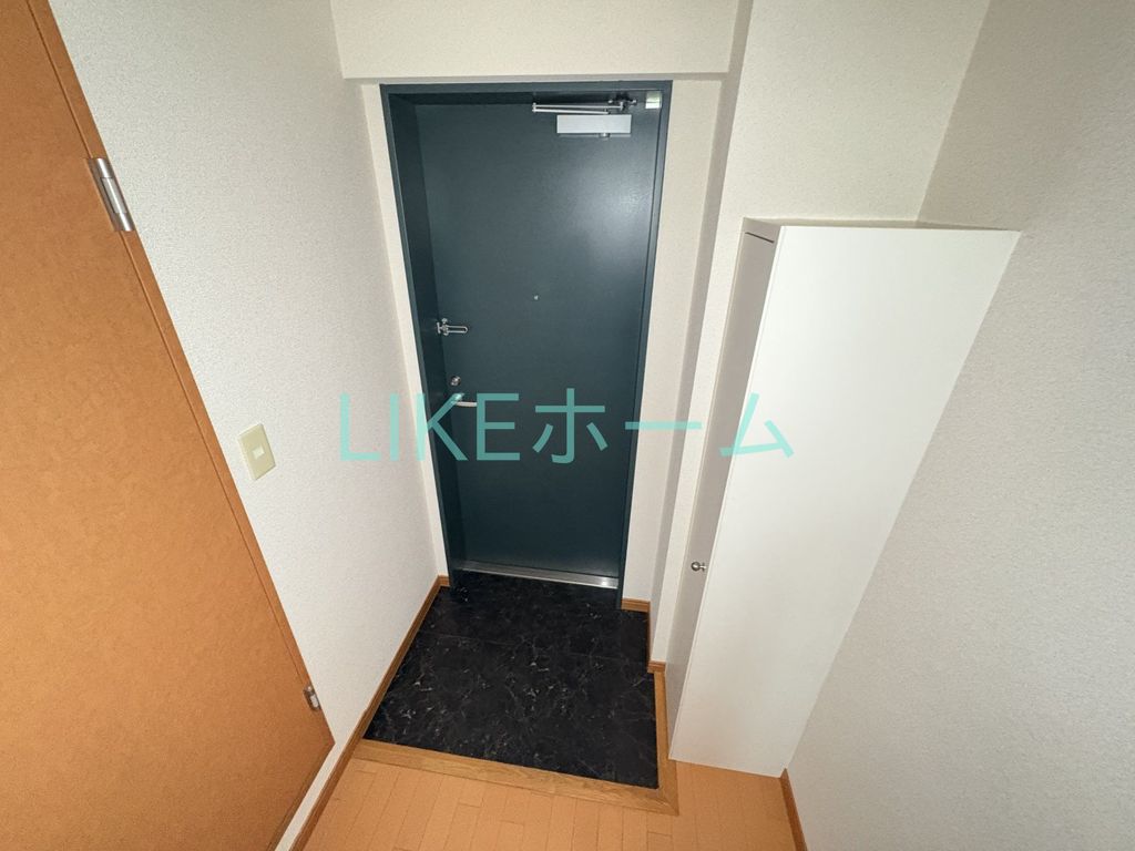 玄関　玄関