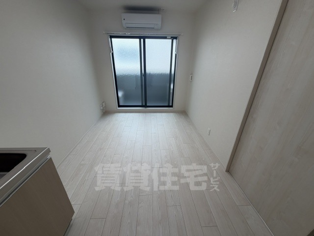 Mana Linaの内装写真