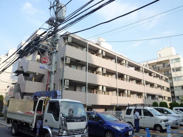 建物外観　★タイル張りの外観★