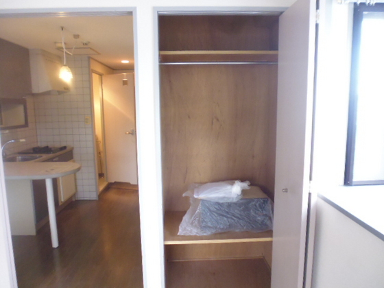 収納　※別部屋の写真です