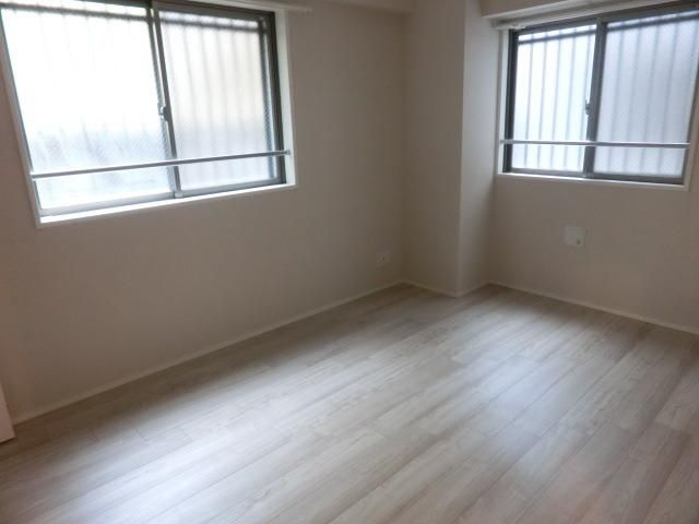 その他部屋・スペース　角部屋２面採光