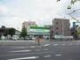 コンビニ　ファミリーマート 板橋舟渡三丁目店（コンビニ）まで137m