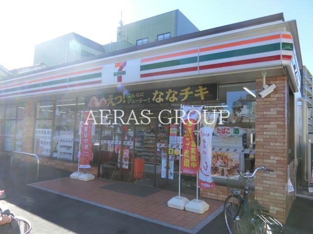 コンビニ　セブンイレブン葛飾白鳥店（コンビニ）まで447m