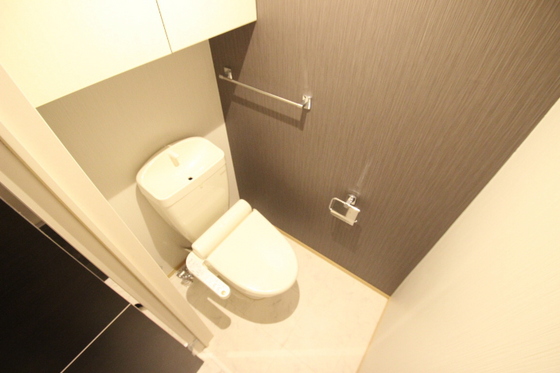 トイレ　※別部屋の写真です