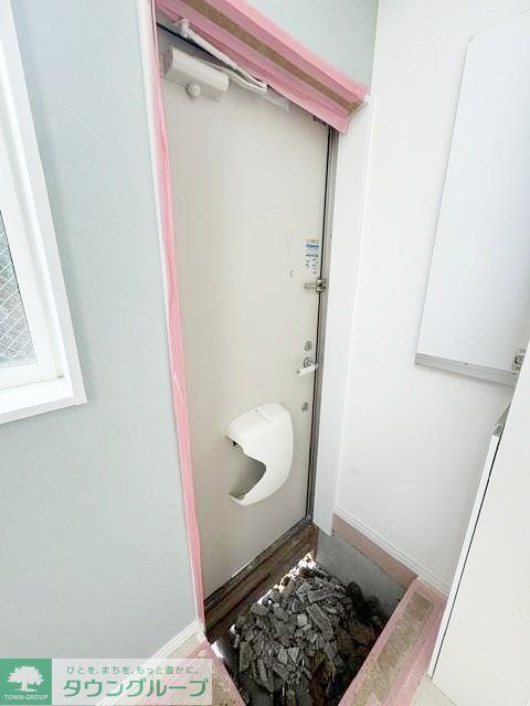 玄関　バルコニー