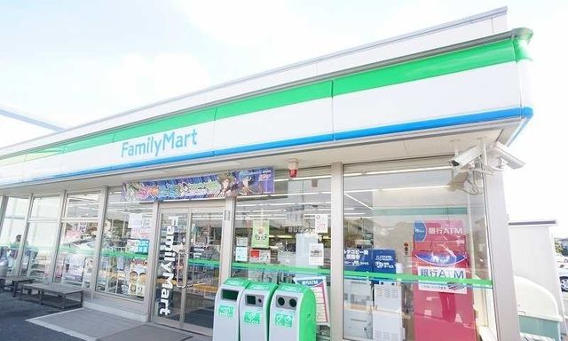コンビニ　ファミリーマート我孫子都店（コンビニ）まで400m