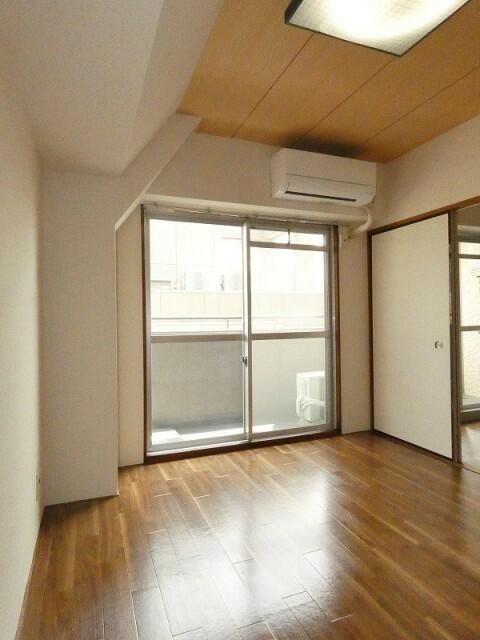 居室・リビング　※別部屋参考写真