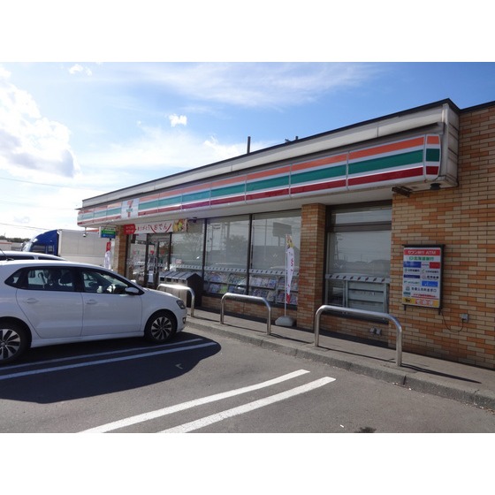 コンビニ　セブンイレブン苫小牧臨海北通店（コンビニ）まで1600m