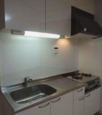 キッチン　※同建物別部屋参考写真