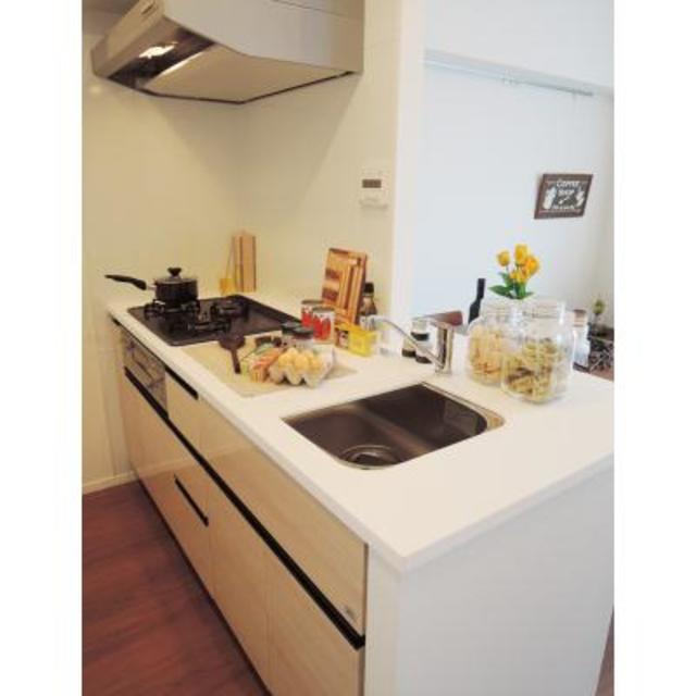 キッチン　※写真は同タイプ住戸です。