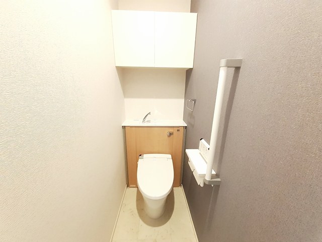 リヴィエール ベルジュ II棟のトイレ写真