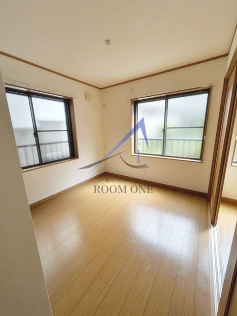 居室・リビング　洋室のお部屋です。