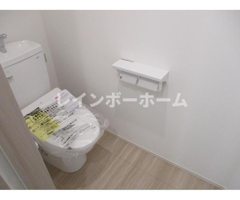ＪＲ総武線 小岩駅 徒歩23分 3階建 築3年のトイレ写真