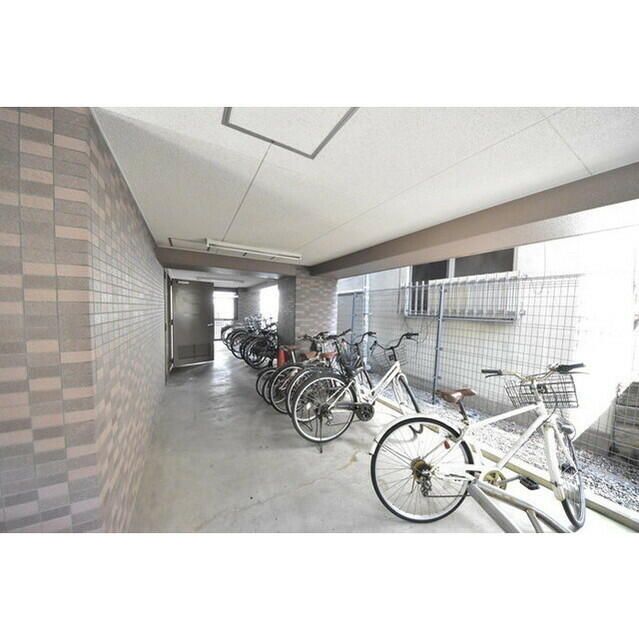 ＪＲ山手線 池袋駅 徒歩14分 11階建 築24年の外観写真