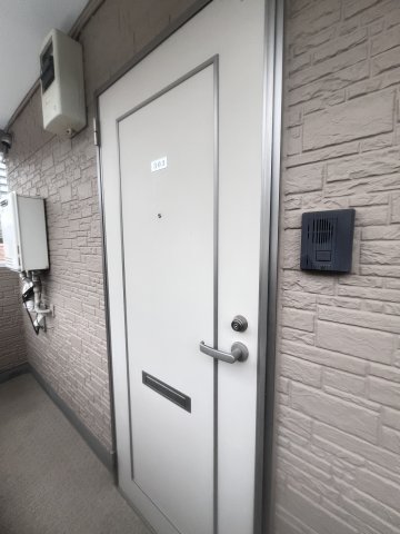 玄関　3階角部屋！