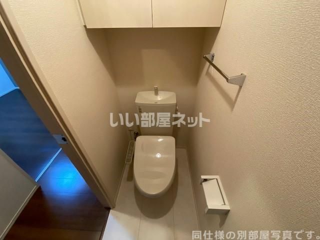 ロイヤル飛鳥Iのトイレ写真