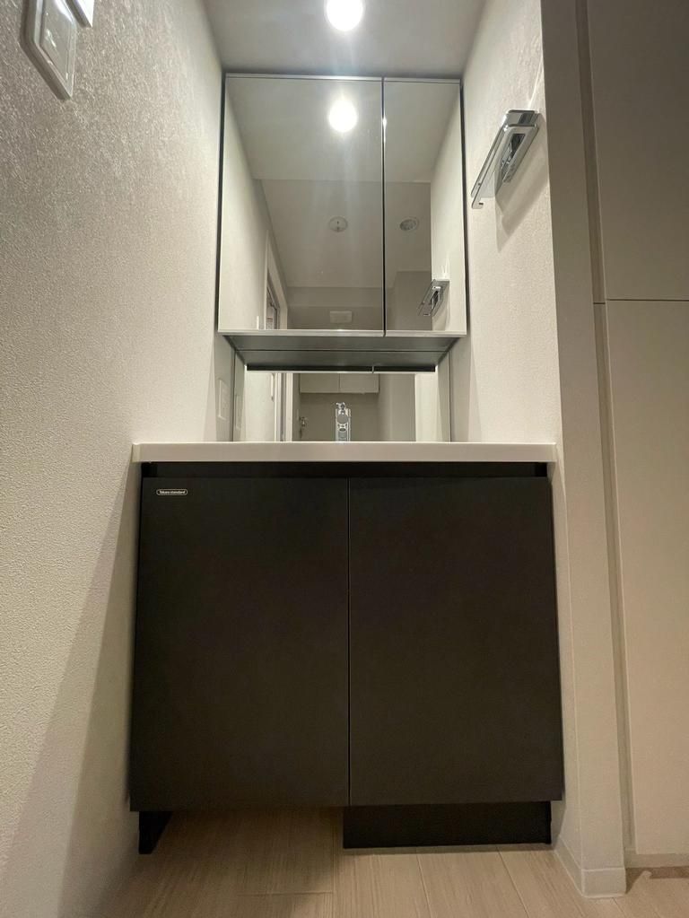 洗面設備　参考写真