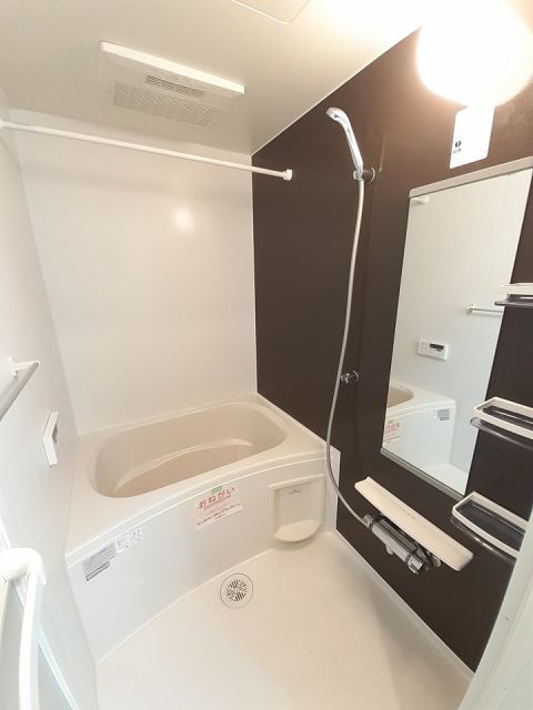 ジュネス オーブK2の風呂写真