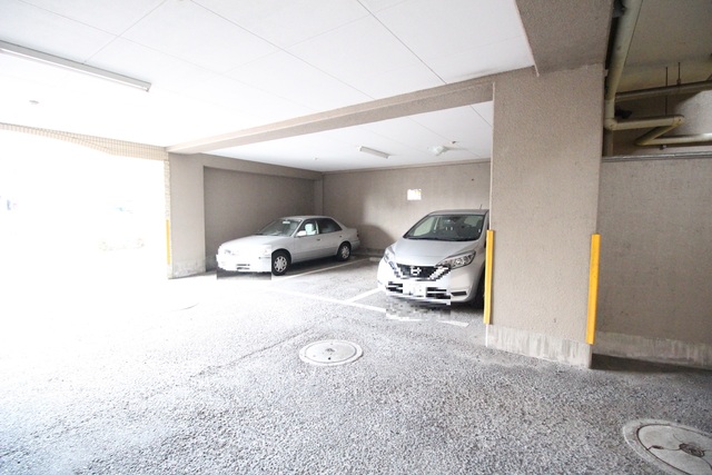 駐車場　☆駐車場☆