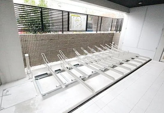 ＪＲ中央線 高円寺駅 徒歩8分 5階建 築7年の外観写真