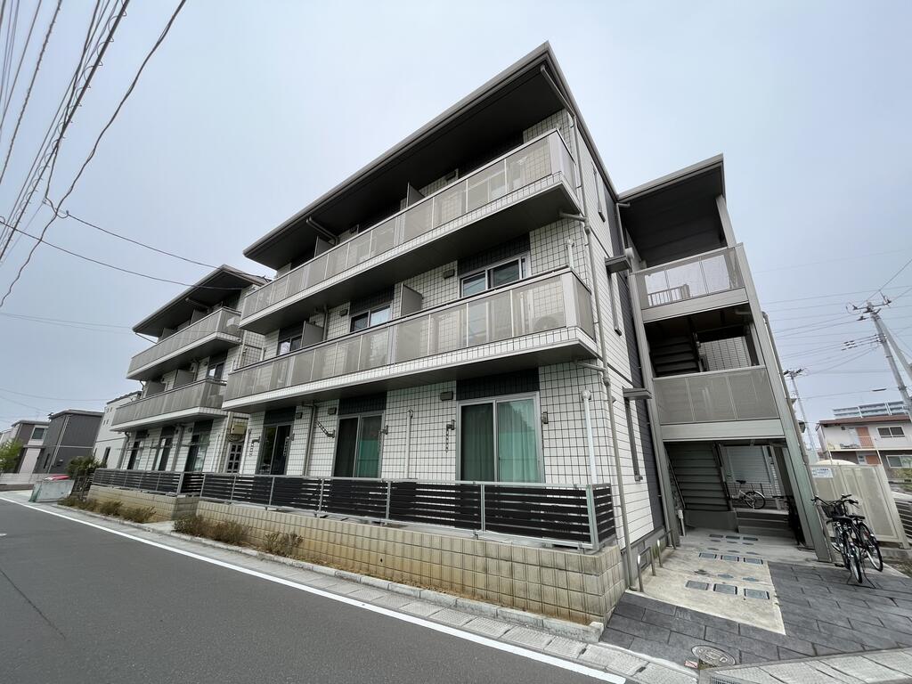 SAKURA HILLS Iの外観写真