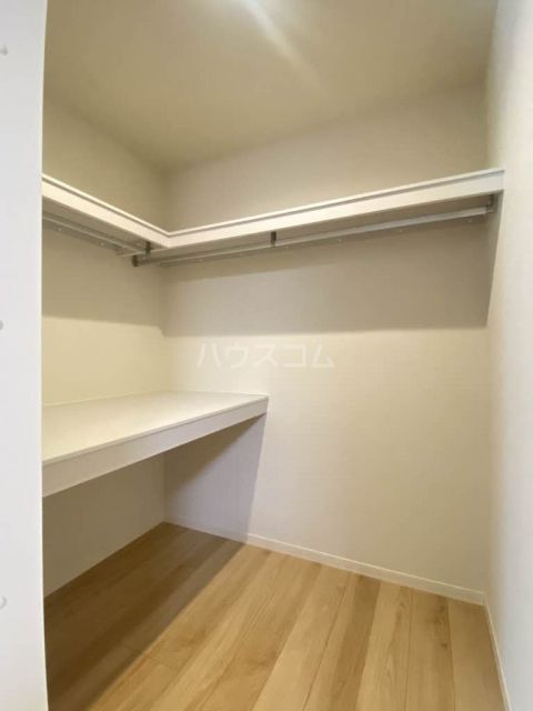 ベレオ助信町の内装写真