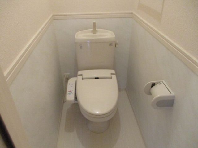 京成千原線 おゆみ野駅 徒歩4分 2階建 築19年のトイレ写真