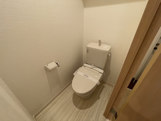 トイレ　※別部屋の写真です