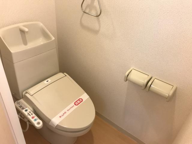 トイレ　シャワー付トイレ