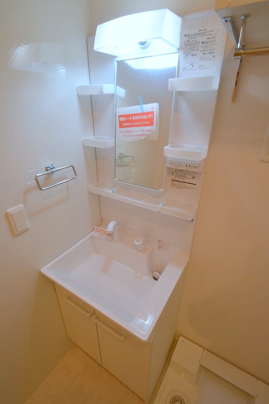 ＪＲ山陽本線 海田市駅 徒歩20分 2階建 築8年の内装写真