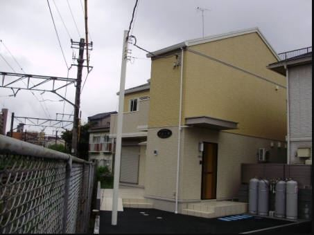 建物外観　2011年完成ハウスメーカー施工物件♪インターネット無料♪