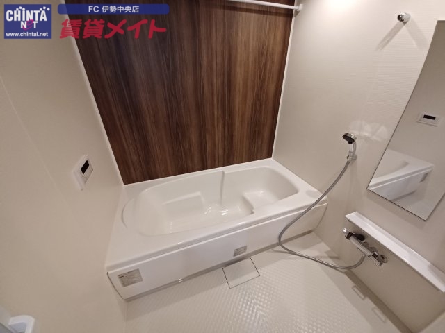 バス・シャワールーム　同タイプのお部屋の参考写真です。