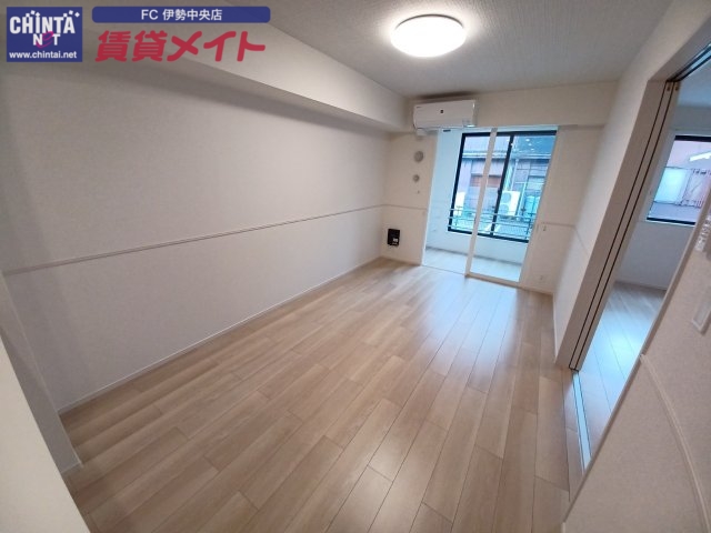 居室・リビング　同タイプのお部屋の参考写真です。