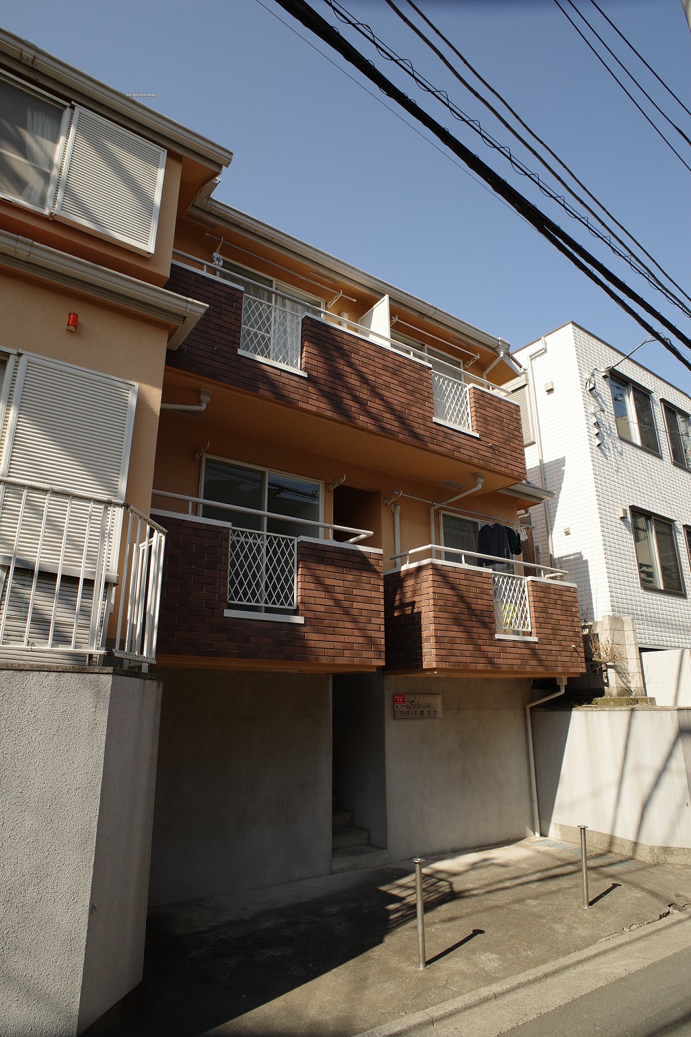 東京都目黒区中根１（アパート）の賃貸物件の外観