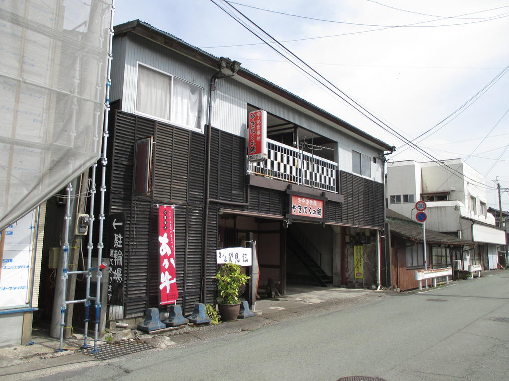 阿蘇市内牧のアパートの建物外観