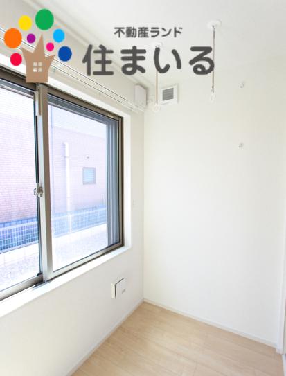 バルコニー　※写真は同型タイプとなります