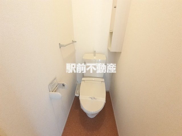 【朝倉郡筑前町山隈のアパートのトイレ】