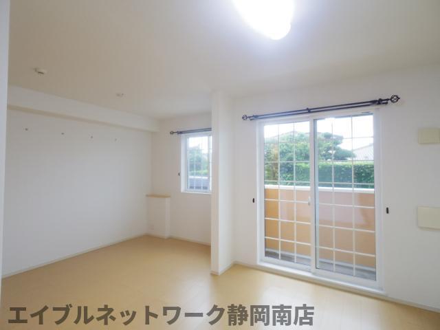 その他部屋・スペース　ゆったりとしたリビングです