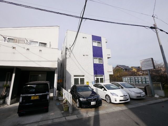 さいたま市桜区田島のマンションの建物外観