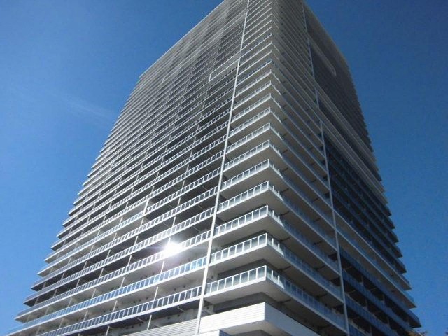 ブリリア有明シティタワー（Brillia 有明 City Tower）の建物外観