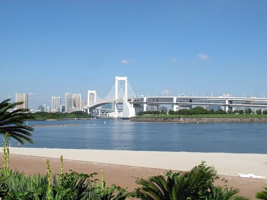 【ブリリア有明シティタワー（Brillia 有明 City Tower）の公園】