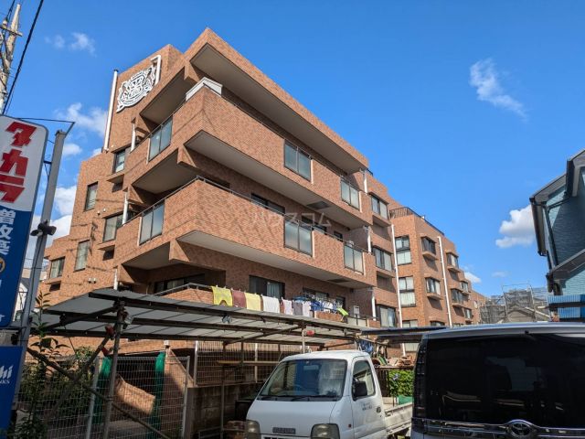 【ライオンズマンション吉野原の建物外観】