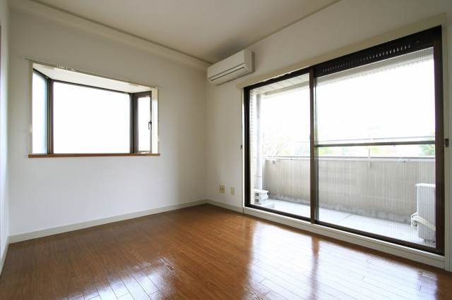 居室・リビング　２０６